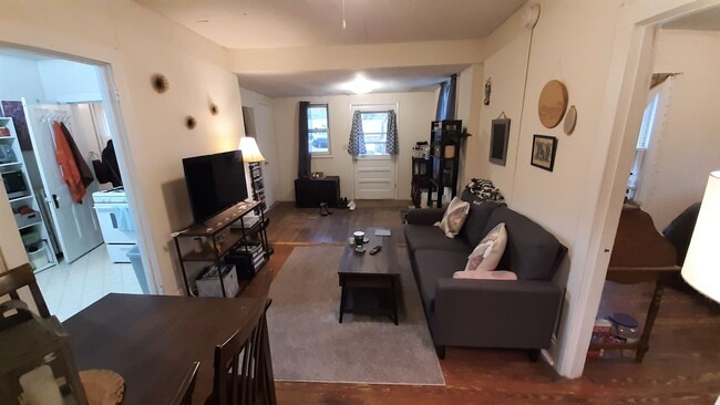 Photo - 215 Pleasant St Unit #2