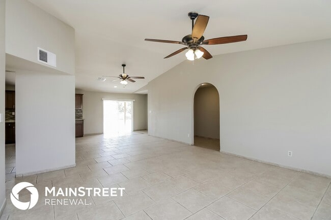 Photo - 1935 E Campo Bello Dr