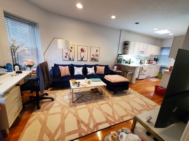 Photo - 57 Westland Ave