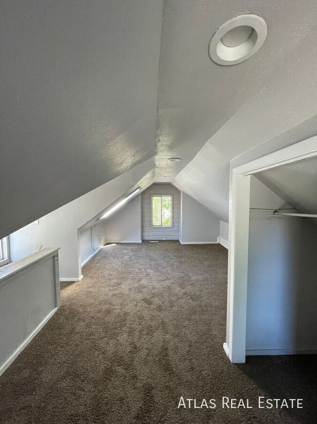 Building Photo - 5229 E Thrill Pl
