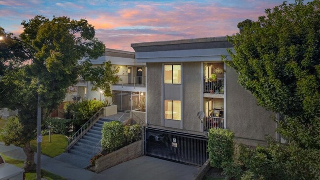 Photo - 3425 E 15th St Rental