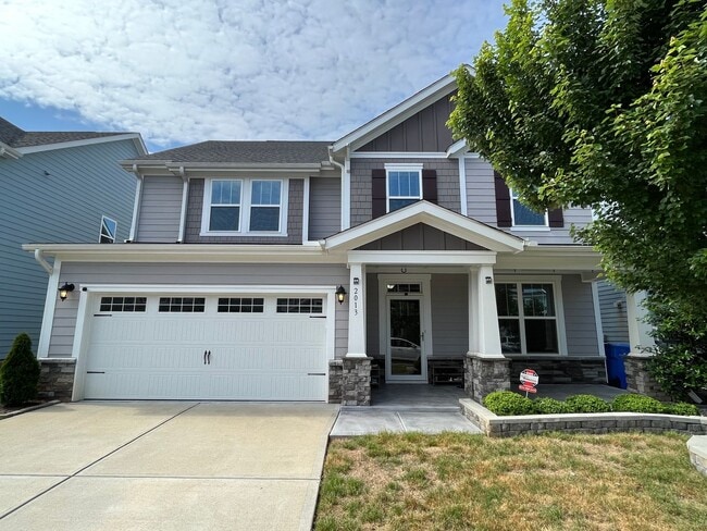 Building Photo - Beautiful 4BD, 3BA House with Bonus Family Room, Large Fenced Backyard, and Finished 2-Car Garage...