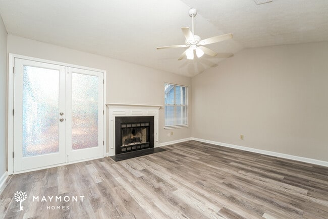 Photo - 1099 Old Saybrook Ct