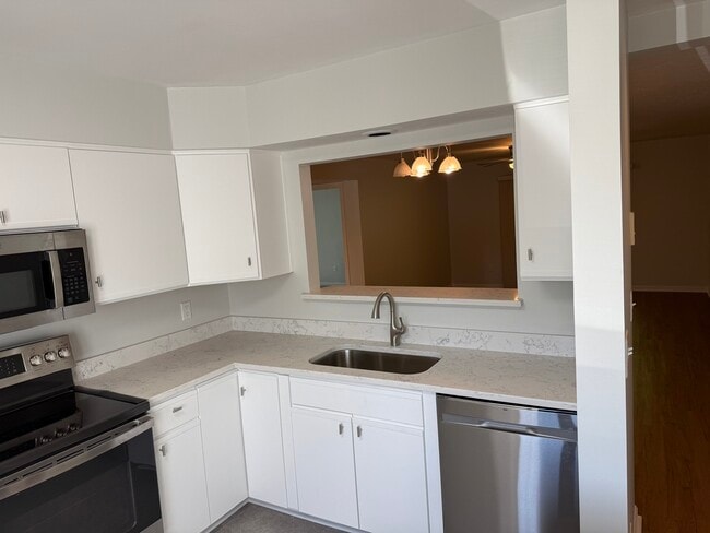 Photo - 330 Sunderland Rd Unit 39