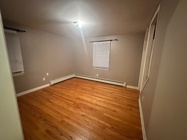 Photo - 135 Rainbow Rd