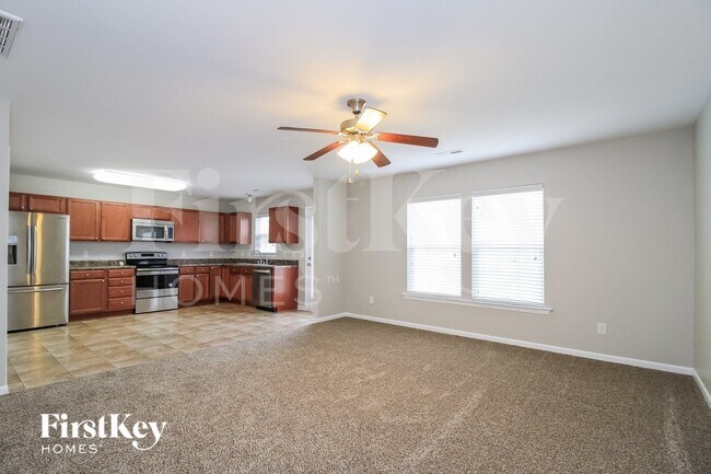 Photo - 5784 Misty Hill Cir