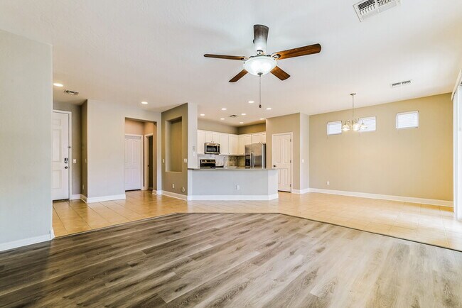 Photo - 4729 E Cloudburst Dr