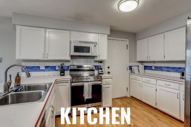 Photo - 3149 Oak Cir N