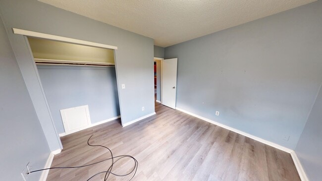 230 W 3rd St Unit 230 1/2
