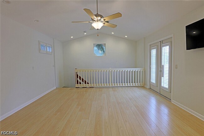Photo - 1353 Stadler Dr