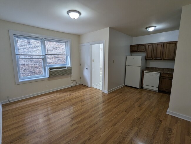 Photo - 1850 N Humboldt Blvd Unit 308