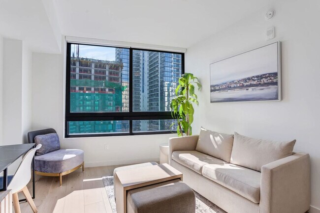 225 N Miami Ave Unit SI FL19-ID1607980P