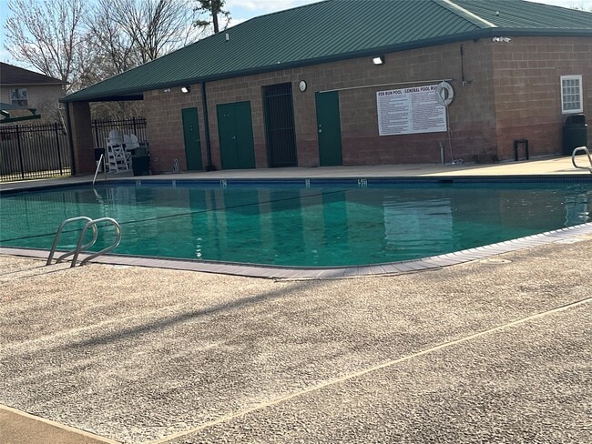 Photo - 28723 Sedgefield St