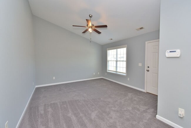 Photo - 1922 Sapphire Rd