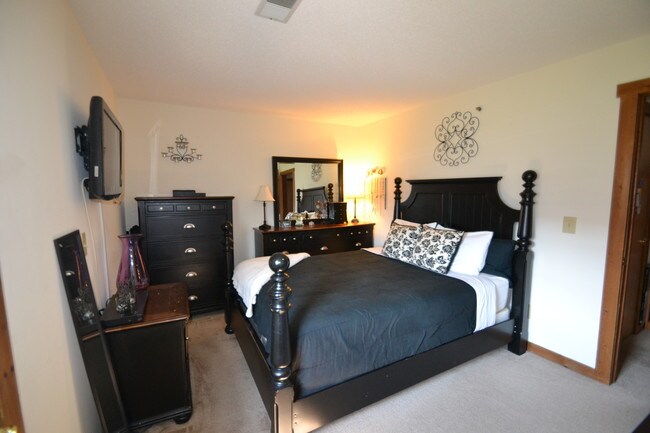 Photo - Pine Ridge II & Andrea Court Apartments