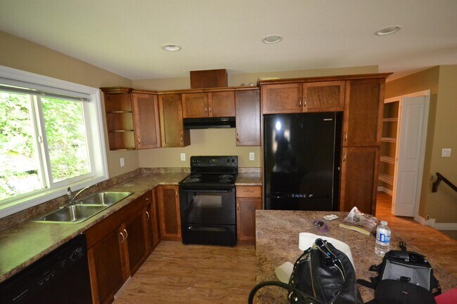 Photo - 43584 Old Orchard Rd