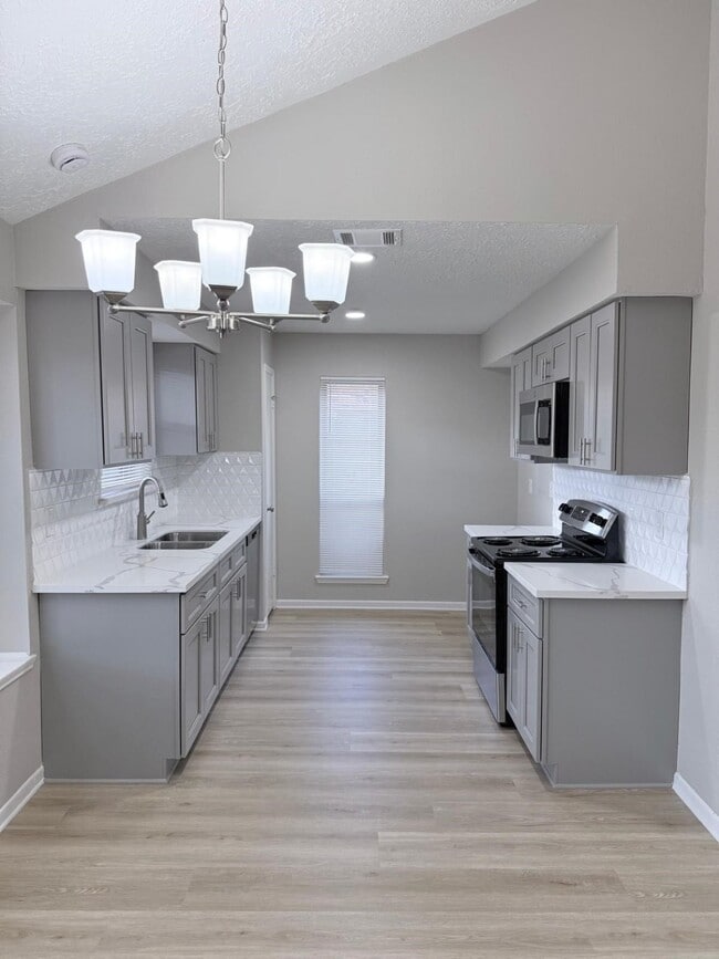 Photo - 1315 Tiny Tree Dr