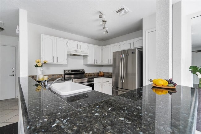 Photo - 2379 Briarwest Blvd