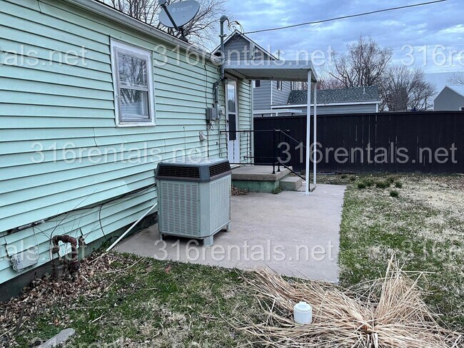 Photo - $775 - 2 bed 1 bath - Single Family Home