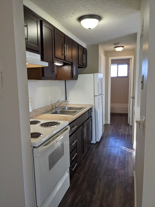 Sandalwood Apartments