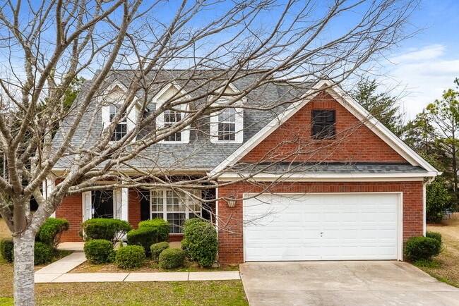 Building Photo - 7601 Hilltop Way