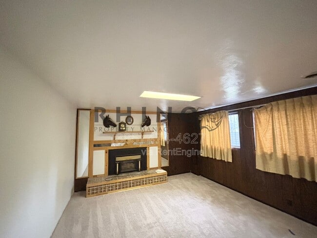 Photo - 825 W Arapahoe Ave Unidad B