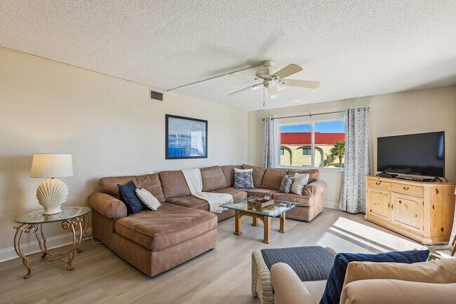 Building Photo - 1 Ocean Trace Rd Rental