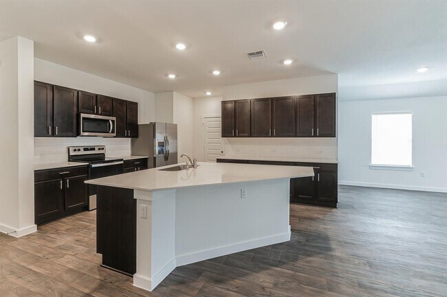 Photo - 309 Pedernales Ln