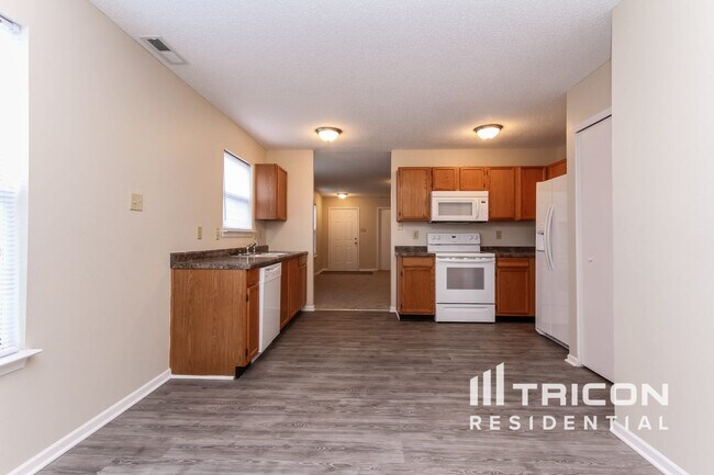 Photo - 171 Declaration Dr