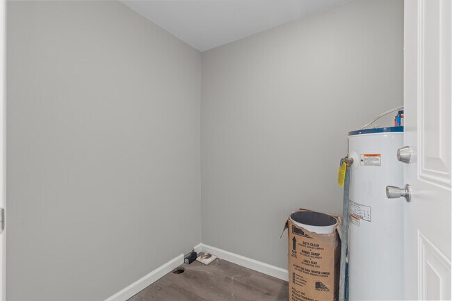 Photo - 111 Five Mile Rd