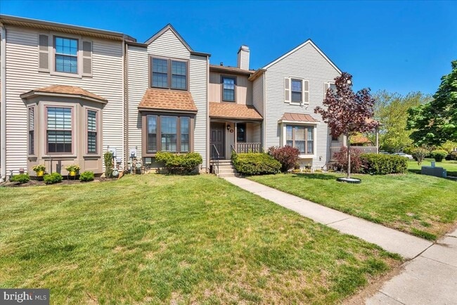 Photo - 38 Burgundy Dr