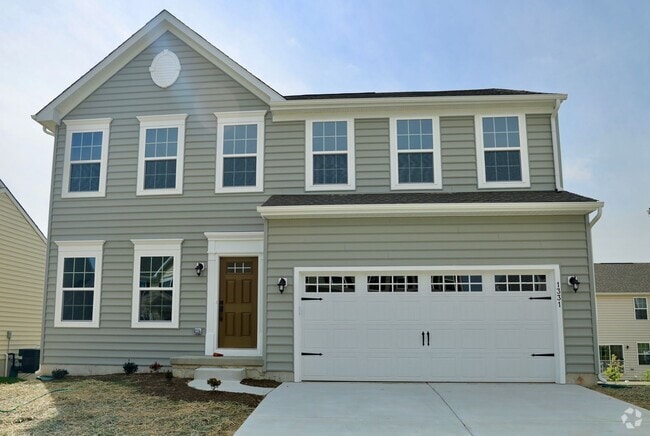 Building Photo - Middletown single family home - 4 bedrooms...