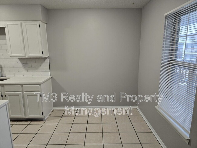 Photo - 1602 E Kansas City Rd Unit 1