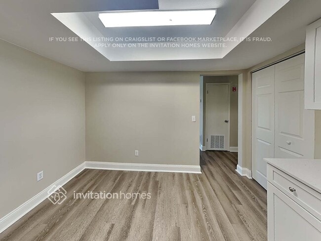 Photo - 2240 Kansas St