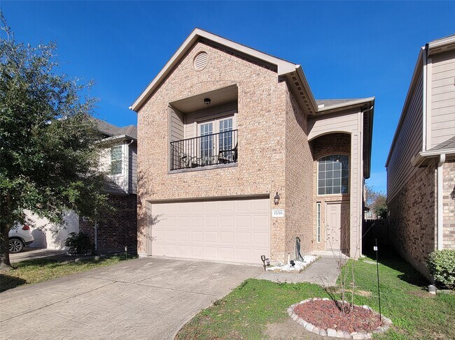 Photo - 17018 Taffaine Dr