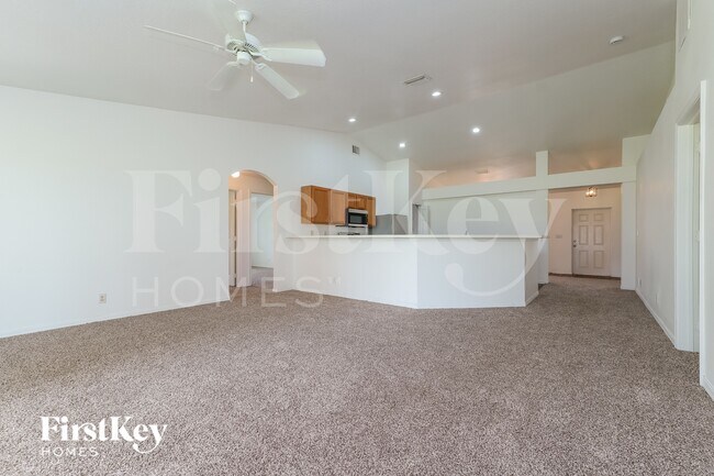 Photo - 2831 SE Hutchings Ave
