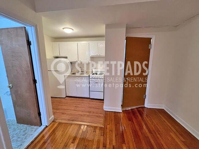 Photo - 1 bedroom in Boston MA 02134