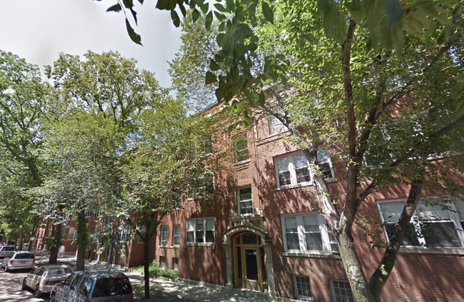 Photo - Large 3-bed/1-bath Apartment in the Heart of Rogers Park! Unit 1302-2