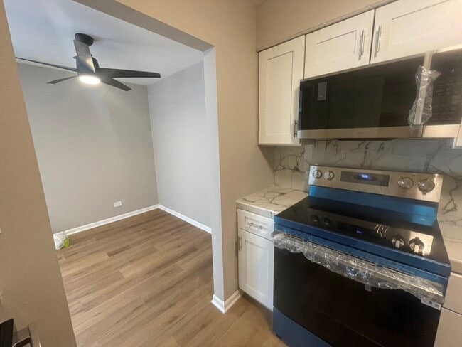 Photo - 1047 S Evergreen Ave Unit 107