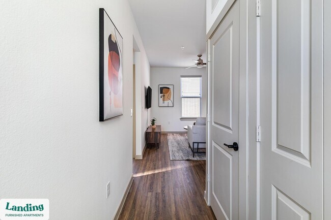 Photo - 1000 Henderson St Unit 203