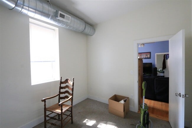 Photo - 205B Highland Ave Unit 2