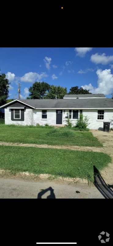 Building Photo - 213 Melrose Dr Rental