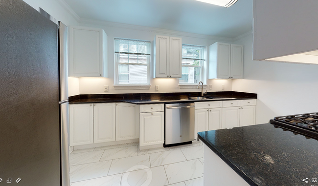 Photo - 37 Auburn St Condo Unit 5