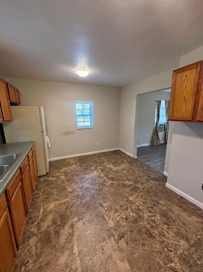 Photo - 4237 Holston Dr