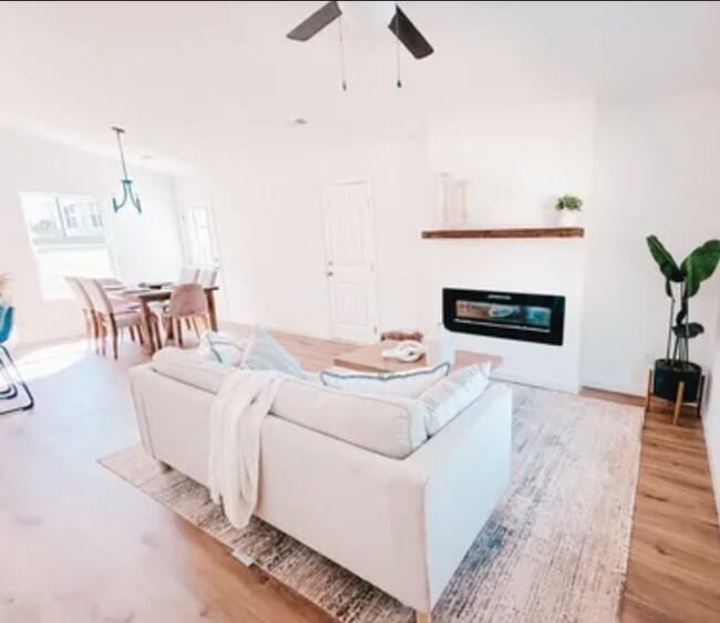 Photo - 384 Edgefield St