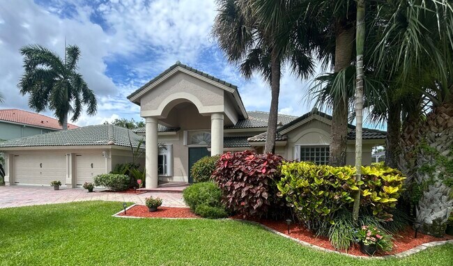 Photo - 486 Cypress Green Cir