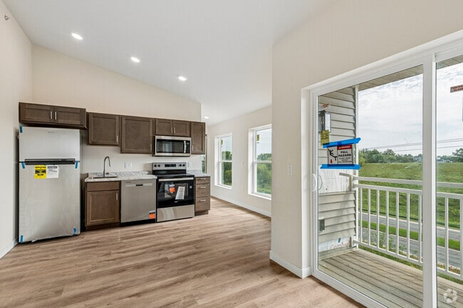 Classic One Bed 1BR, 1BA - 512SF - Living Room - Hometown Grove Apartments