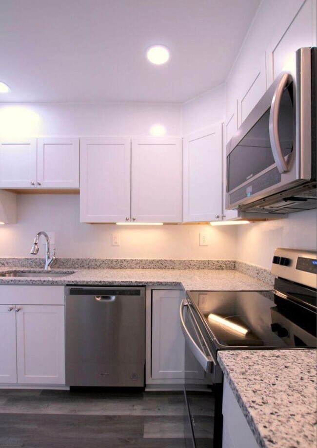 Photo - 603 Denton Cir