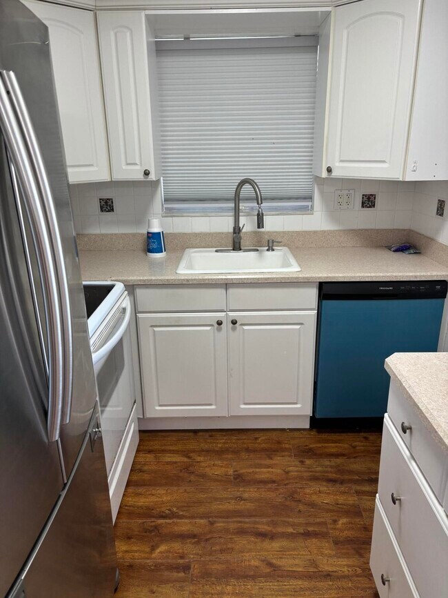 Photo - 311 Andover M