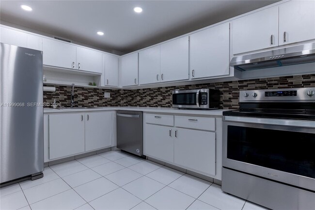 Building Photo - 500 Three Islands Boulevard Unit 1110